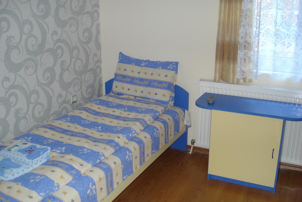 Vacation Home Yoanna Tryavna Bagian luar foto